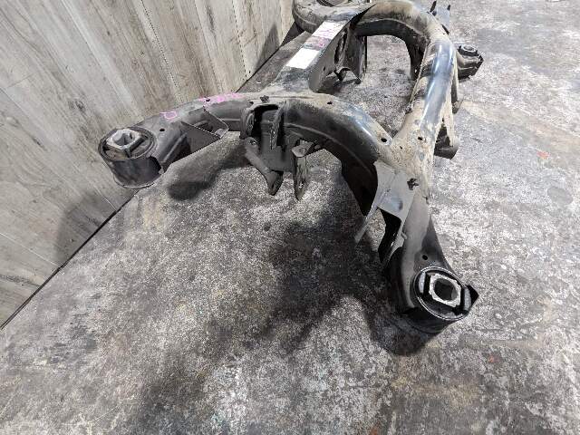 15-18 OEM BMW F85 X5M F86 X6M Rear Subframe Crossmember Suspension Carrier