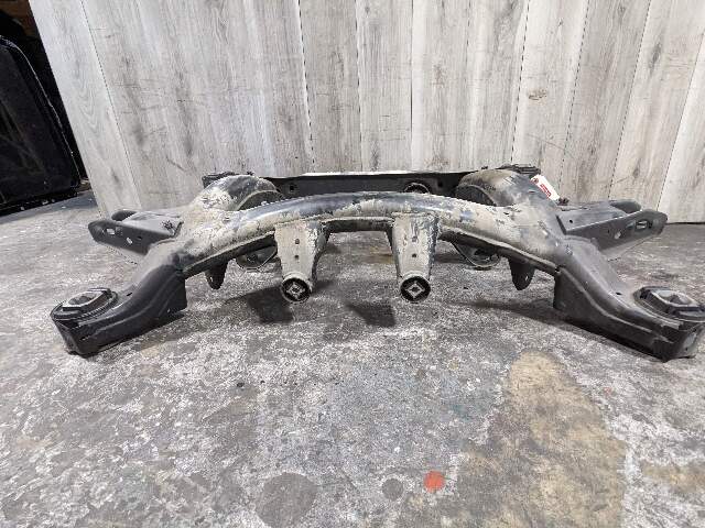 15-18 OEM BMW F85 X5M F86 X6M Rear Subframe Crossmember Suspension Carrier