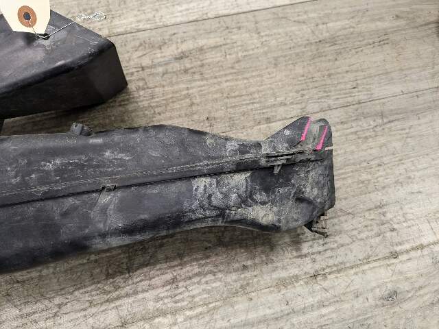 14-18 OEM BMW F85 F86 X5M X6M M SPORT Left Driver Radiator Air Duct Vent*