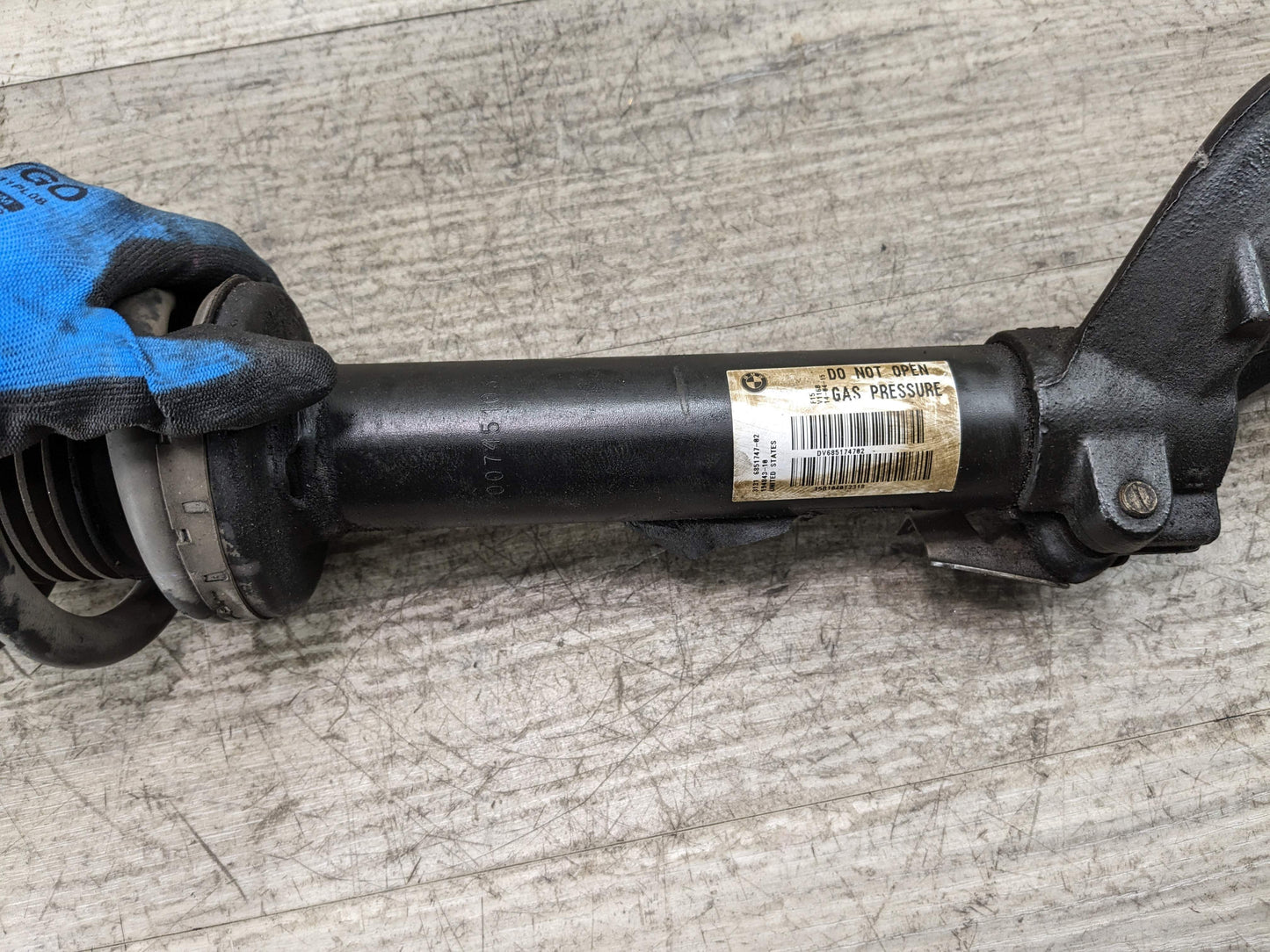 OEM BMW F15 F16 X5 X6 35iX 35dX FRONT Left Driver Strut Shock Absorber Spring