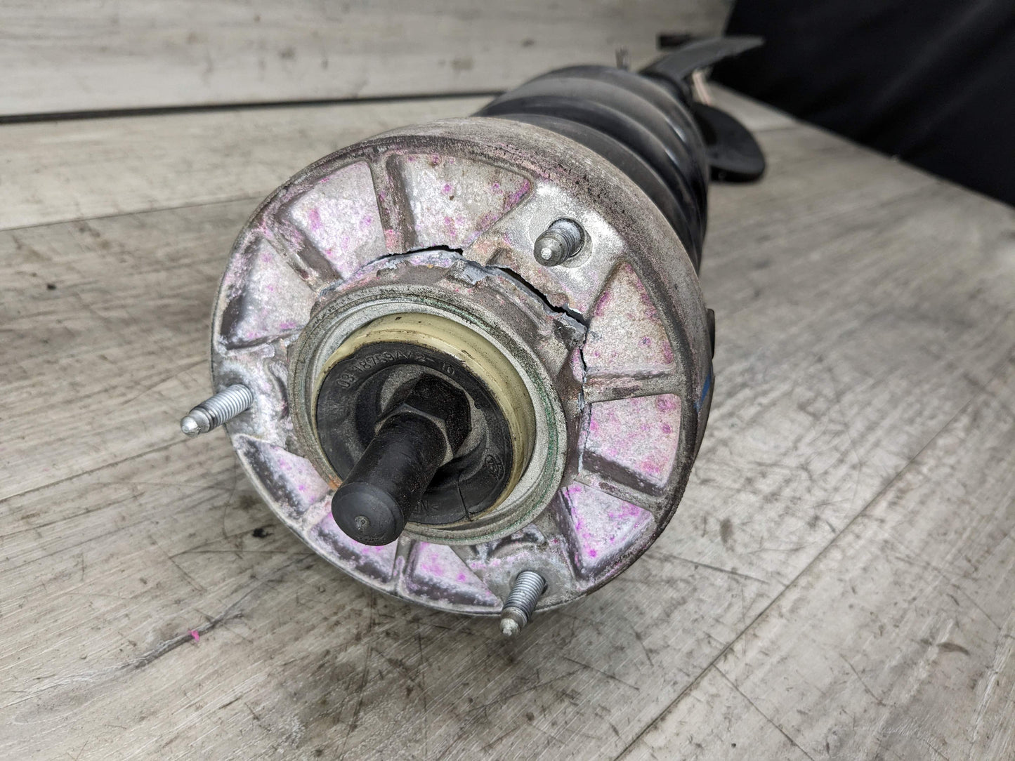 OEM BMW F15 F16 X5 X6 35iX 35dX FRONT Left Driver Strut Shock Absorber Spring