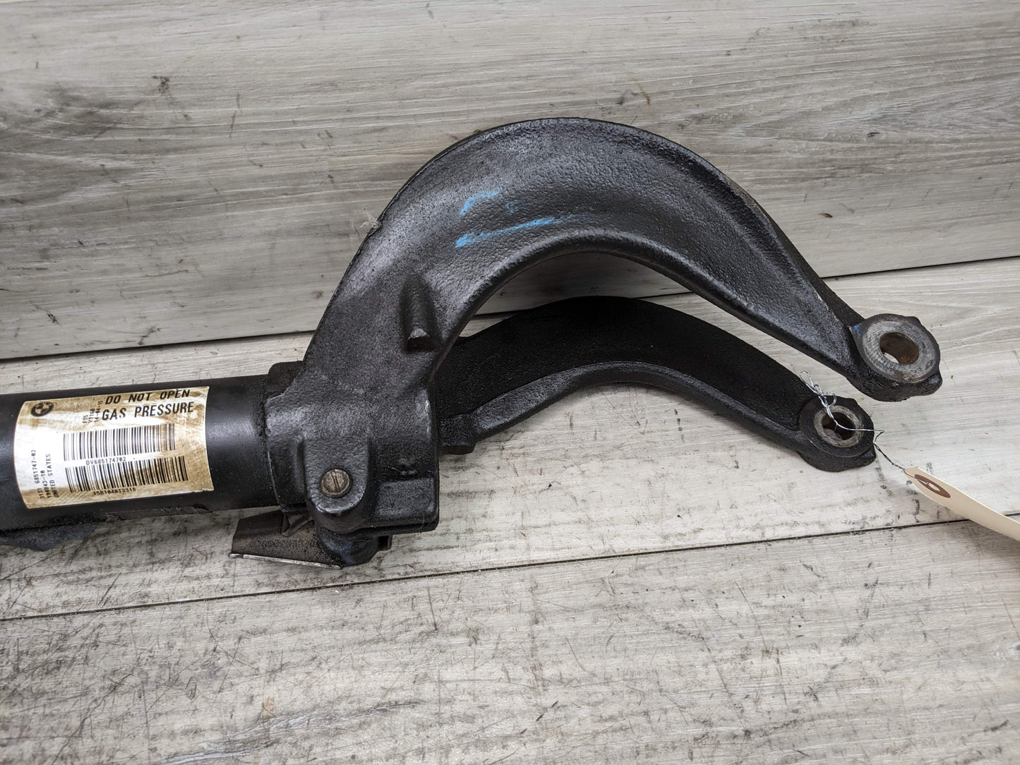 OEM BMW F15 F16 X5 X6 35iX 35dX FRONT Left Driver Strut Shock Absorber Spring