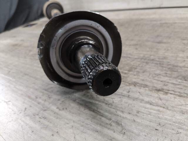 06-19 OEM BMW E70 F15 F16 X5 X6 REAR Left Right Side Output Half Shaft Axle