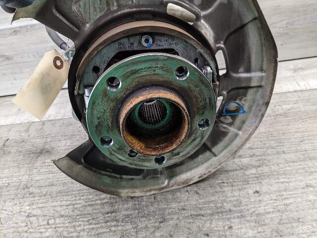 OEM BMW E70 F15 F16 F85 F86 X5 X6 Rear Left Driver Spindle Hub Carrier Knuckle