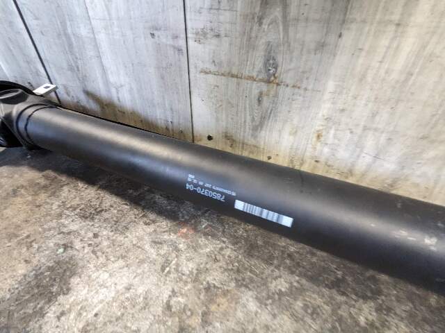 15-18 OEM BMW F85 X5M F86 X6M Rear Cardan Drive Shaft Assembly Axle