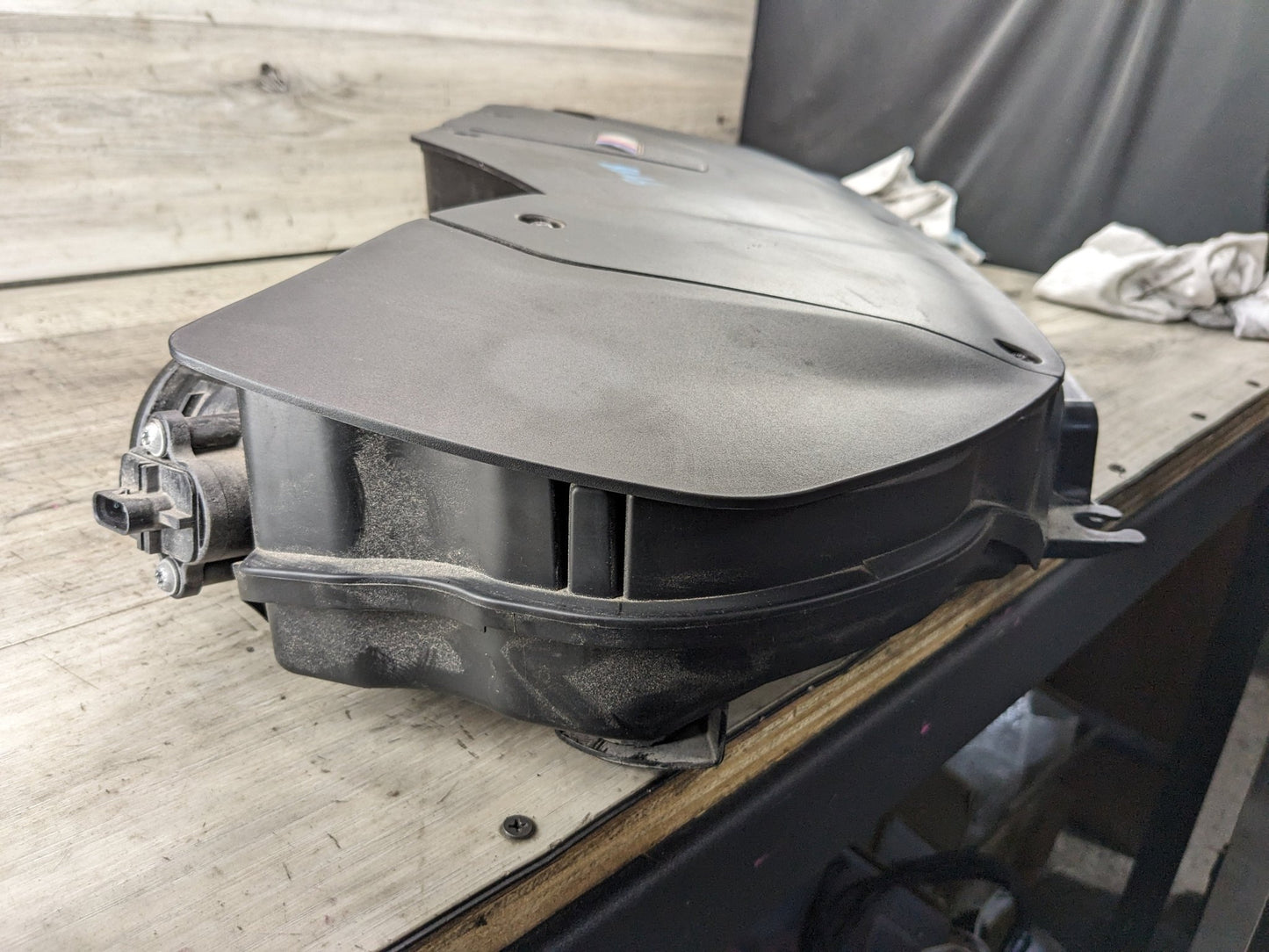 14-19 OEM BMW X5M F85 X6M F86 Engine S63R Intake Filter Assembly Air Box