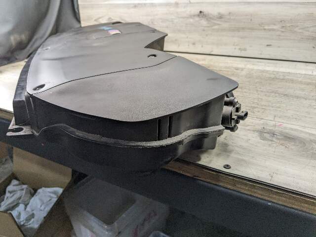 14-19 OEM BMW X5M F85 X6M F86 Engine S63R Intake Filter Assembly Air Box