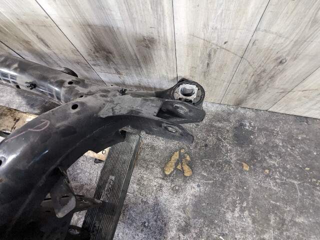 15-18 OEM BMW F85 X5M F86 X6M Rear Subframe Crossmember Suspension Carrier