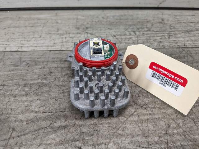 OEM BMW E92 E93 F32 F33 F06 F13 Headlight LED Light Module Ballast Insert Unit