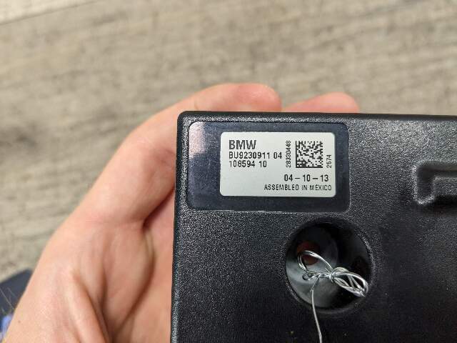OEM BMW F30 F32 F33 F36 Radio Amplifier Back Up Antenna Control Module Unit