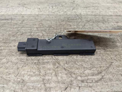OEM BMW F10 F22 F30 F32 F33 M3 M4 Comfort Access Keyless Entry Antenna Module