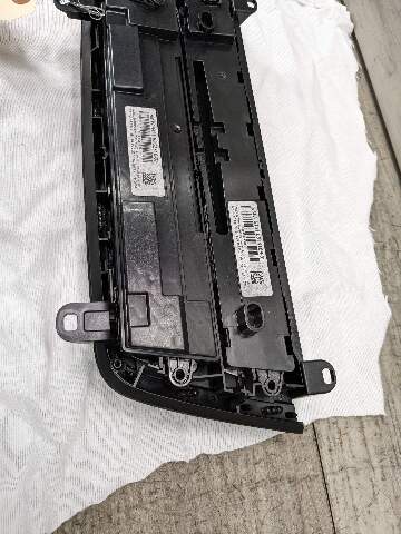 12-16 OEM BMW F22 F32 F30 F36 M4 M3 AC Heater Control Panel Radio Media Buttons