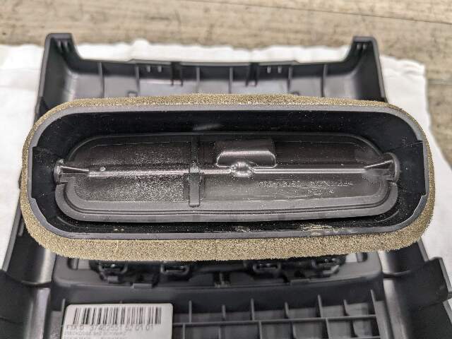 OEM BMW F30 F80 F36 F32 M3 Rear Air Vent Panel Trim Cover Black HEATED SEATS