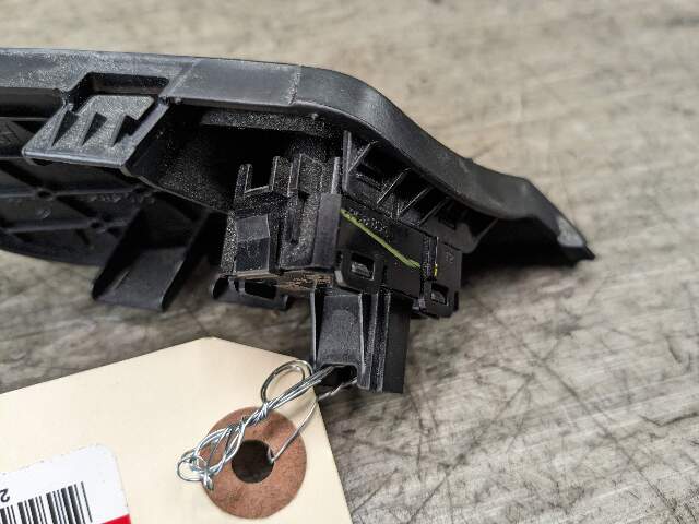14-18 OEM BMW F15 X5 F85 Front Left Driver Side Door Panel Lock Switch Control