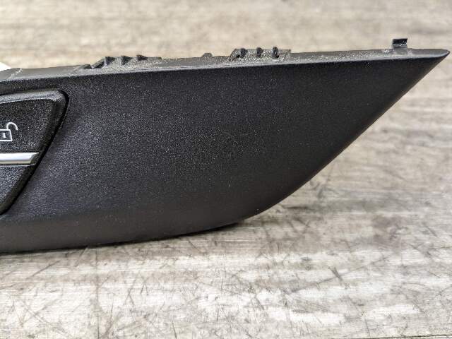 14-18 OEM BMW F15 X5 F85 Front Left Driver Side Door Panel Lock Switch Control