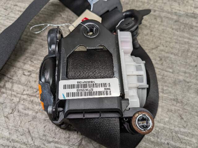 OEM BMW F25 X3 F26 X4 Front Right Passenger Seat Belt Seatbelt Retractor Black