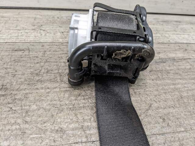 OEM BMW F25 X3 F26 X4 Front Right Passenger Seat Belt Seatbelt Retractor Black