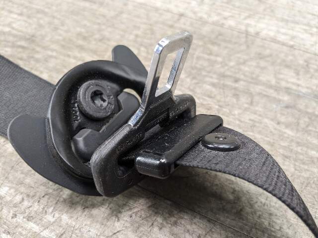 OEM BMW F25 X3 F26 X4 Front Right Passenger Seat Belt Seatbelt Retractor Black