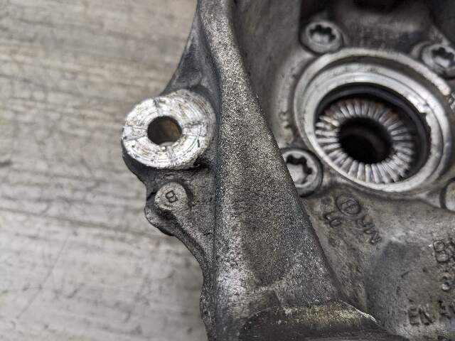 12-18 OEM BMW F32 F33 F36 AWD Front Left Hub Spindle Carrier Knuckle Bearing
