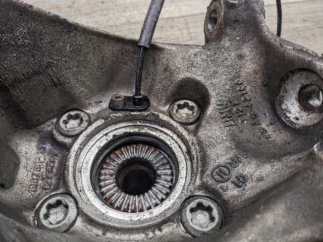 12-18 OEM BMW F32 F33 F36 AWD Front Left Hub Spindle Carrier Knuckle Bearing