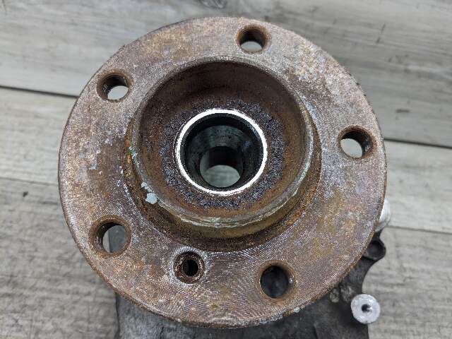 12-18 OEM BMW F32 F33 F36 AWD Front Left Hub Spindle Carrier Knuckle Bearing