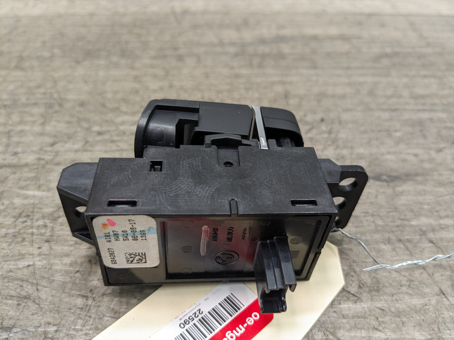 17-20 OEM BMW F90 G30 G01 G02 X3 X4 M5 Parking Brake Auto Hold Switch BLACK