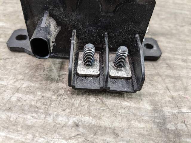 OEM BMW F10 F13 F02 F30 F32 F06 F80 F85 M3 M4 M6 Cooling Fan Relay Control 130A