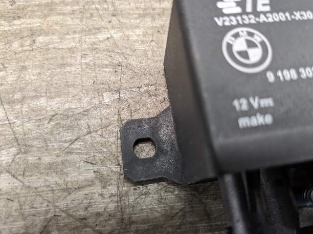 OEM BMW F10 F13 F02 F30 F32 F06 F80 F85 M3 M4 M6 Cooling Fan Relay Control 130A