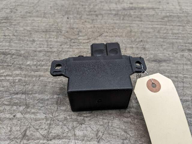OEM BMW F10 F13 F02 F30 F32 F06 F80 F85 M3 M4 M6 Cooling Fan Relay Control 130A