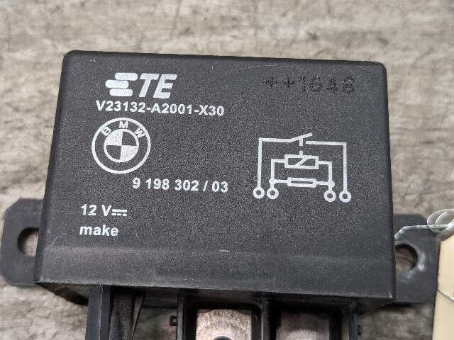 OEM BMW F10 F13 F02 F30 F32 F06 F80 F85 M3 M4 M6 Cooling Fan Relay Control 130A