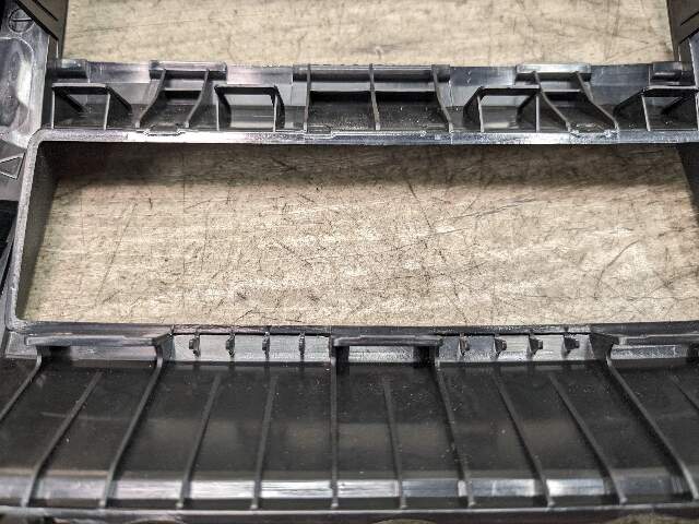 14-18 OEM BMW F15 X5 F85 X5M Rear Center Console Trim Cover Vent Bezel