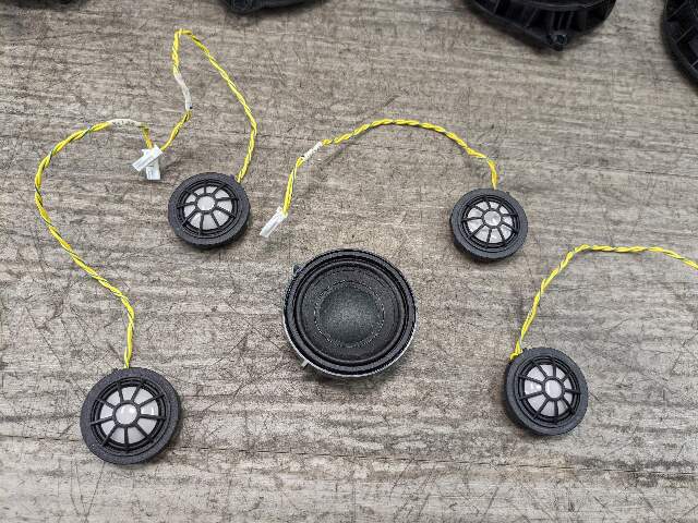 OEM BMW F15 F16 F85 X5 X6 M Audio Sound Speakers Tweeters Bang & Olufsen SET