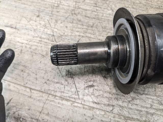 06-19 OEM BMW E70 F15 F16 X5 X6 REAR Left Right Side Output Half Shaft Axle