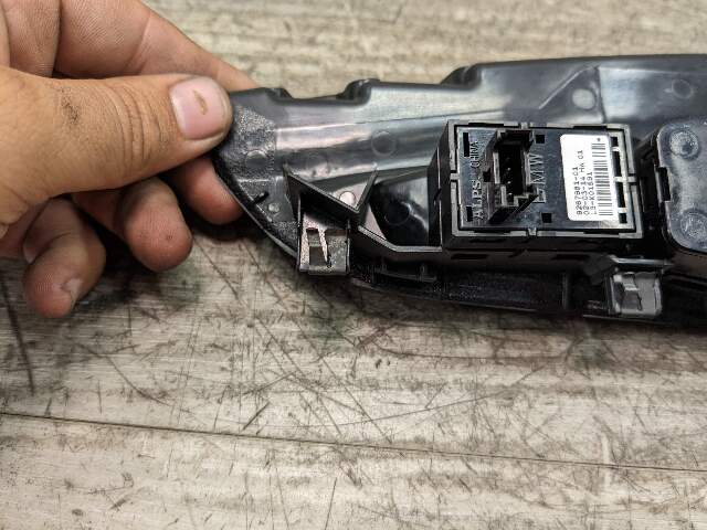 14-19 OEM BMW F15 X5 F16 X6 Front Driver Master Window Glass Lifter Switch*