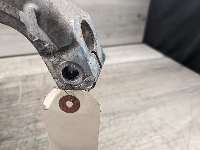 OEM BMW F10 M5 F06 F12 F13 M6 Front Driver Hub Spindle Carrier Knuckle