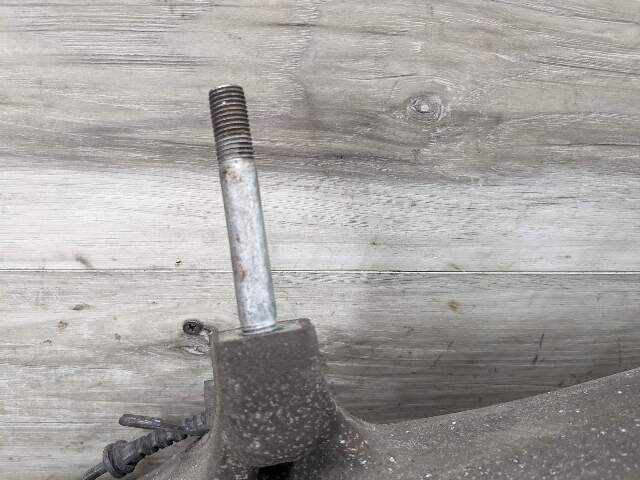 OEM BMW F10 M5 F06 F12 F13 M6 Front Driver Hub Spindle Carrier Knuckle