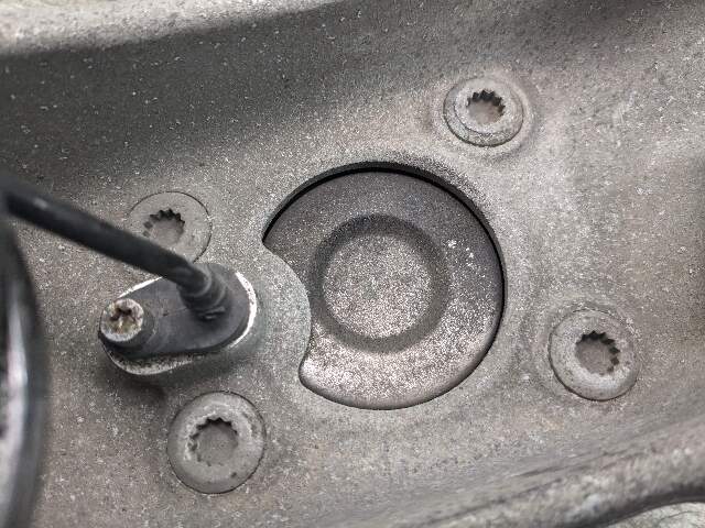 OEM BMW F10 M5 F06 F12 F13 M6 Front Passenger Hub Spindle Carrier Knuckle