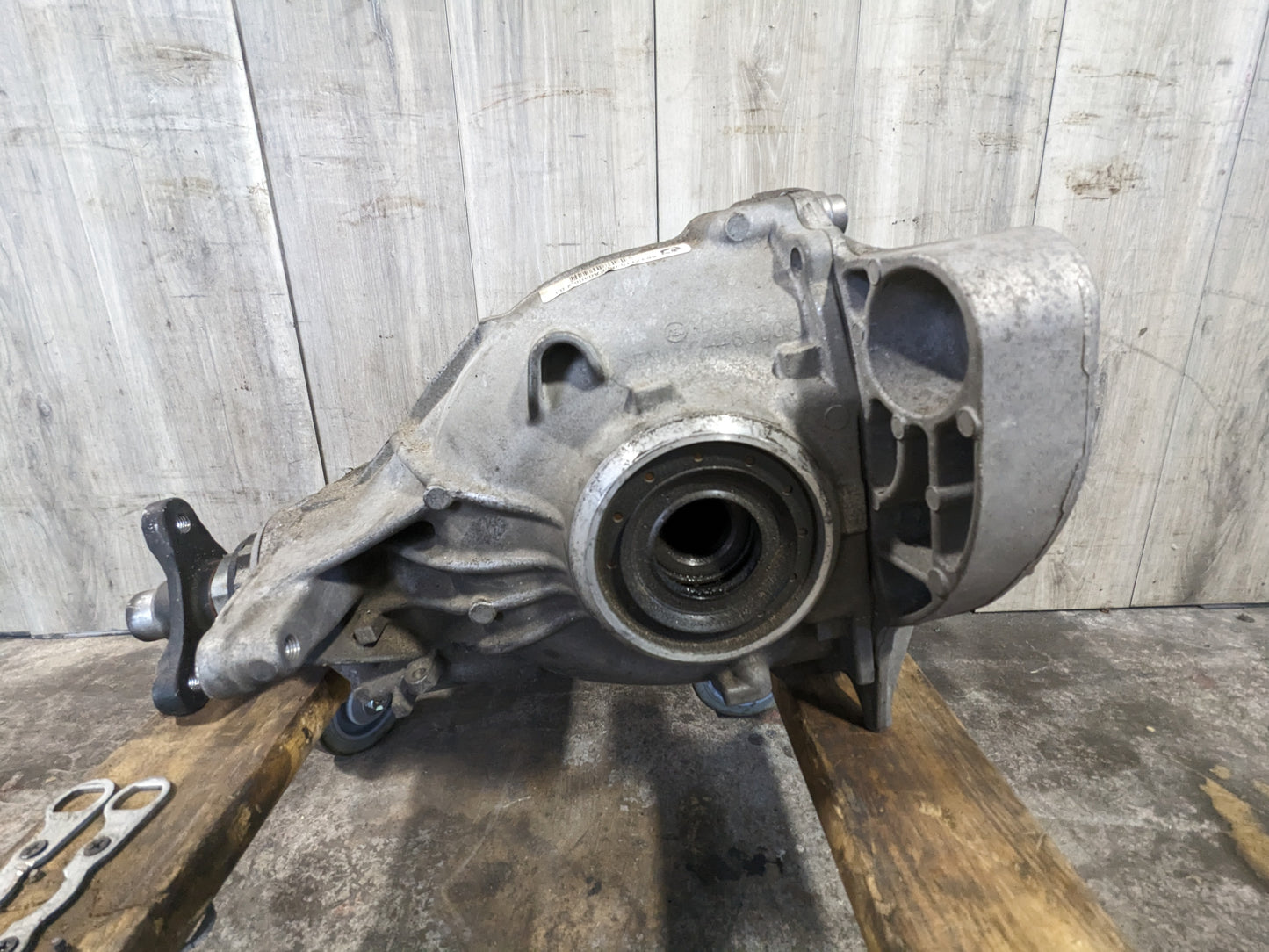 17-22 OEM BMW G16 G30 540 840 B58 Rear Differential Axle Carrier 2.93 Ratio