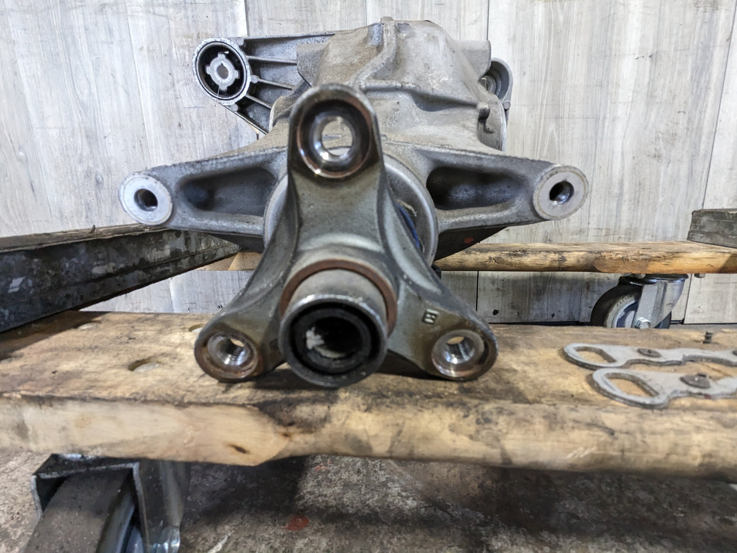 17-22 OEM BMW G16 G30 540 840 B58 Rear Differential Axle Carrier 2.93 Ratio