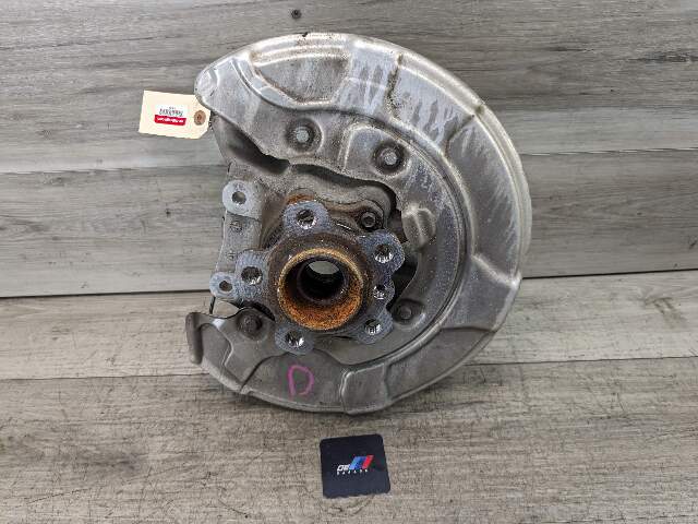 17-23 OEM BMW G30 530 540 M5550 REAR Left Drive Side Hub Knuckle Bearing Carrier