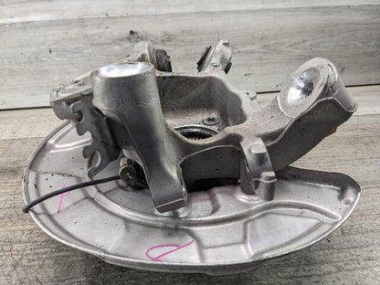 17-23 OEM BMW G30 530 540 M5550 REAR Right Passenger Hub Knuckle Bearing Carrier