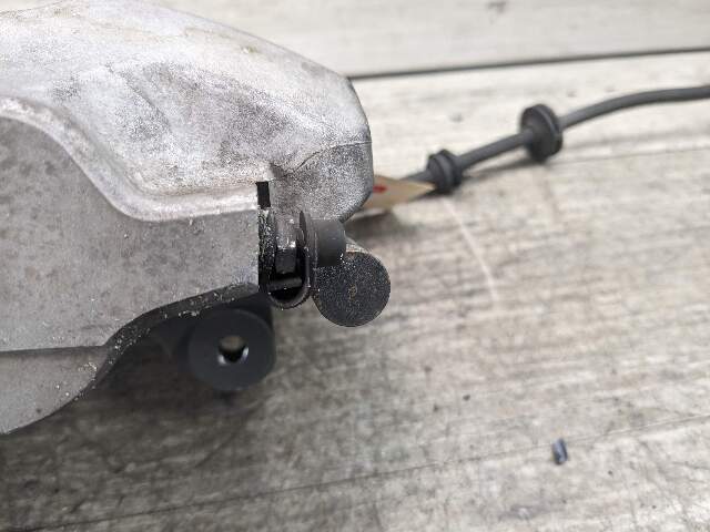 NOTE* OEM BMW G05 G06 40 G20 G22 G26 430 G30 Front Right Passenger Brake Caliper