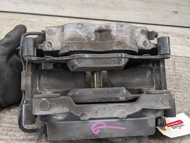 NOTE* OEM BMW G05 G06 40 G20 G22 G26 430 G30 Front Right Passenger Brake Caliper