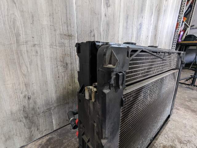 12-18 OEM BMW F10 F06 F12 M5 M6 Main Radiators Cooling ASSEMBLY Fan SET S63TU