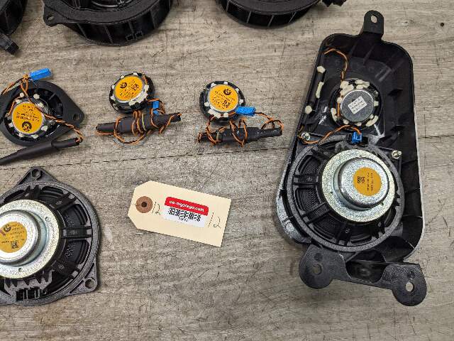 14-18 OEM BMW F15 F16 F85 F86 X5 X6 Stereo Audio Speakers Top Harman Kardon