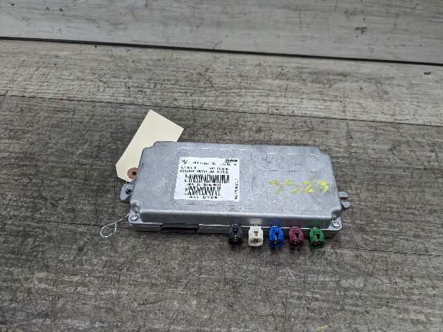 12-18 OEM BMW F30 F10 F06 F82 F02 Top Rear Side View Camera Control Module ECU