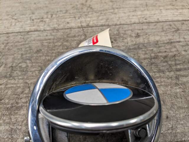 12-18 OEM BMW F13 F12 F06 M6 640i 650i Trunk Lid Emblem Button Ring with RVC*