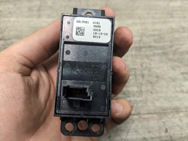 16-19 OEM BMW G11 G12 740 750 M760 Parking Brake Auto Hold Switch Trim Cover*