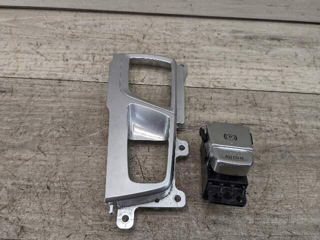 16-19 OEM BMW G11 G12 740 750 M760 Parking Brake Auto Hold Switch Trim Cover*
