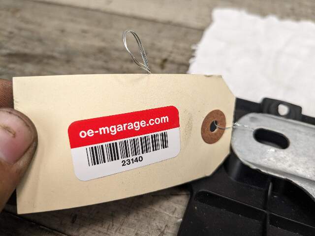 11-18 OEM BMW F06 F10 F12 F13 528 535 550 M5 Front Right Passenger Knee Airbag